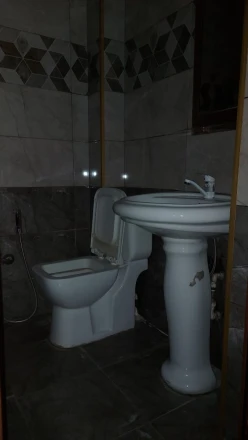 İcarə köhnə tikili 3 otaqlı 80 m², Bakıxanov-18 İcarə köhnə tikili 3 otaqlı 80 m², Bakıxanov-18