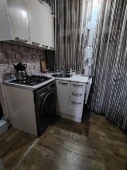 Satılır köhnə tikili 1 otaqlı 36 m²,  28 May m.-8