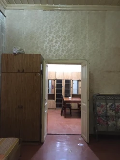 Satılır köhnə tikili 2 otaqlı 37 m²,  28 May m.-5