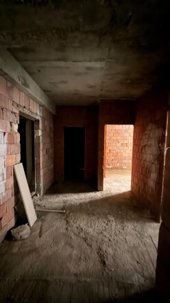 Satılır yeni tikili 2 otaqlı 80 m²,  İnşaatçılar m.-9