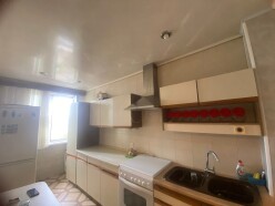 Satılır köhnə tikili 4 otaqlı 110 m²,  Elmlər Akademiyası m.-4