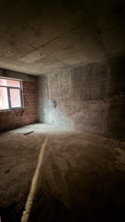 Satılır yeni tikili 2 otaqlı 80 m²,  İnşaatçılar m.-8