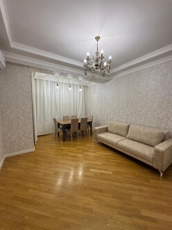 İcarə yeni tikili 2 otaqlı 90 m²,  Qara Qarayev m.-3