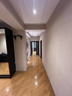 İcarə yeni tikili 2 otaqlı 106 m²,  Qara Qarayev m.-3