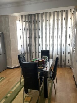 İcarə yeni tikili 2 otaqlı 75 m²,  Həzi Aslanov m.-5