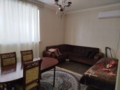 İcarə yeni tikili 2 otaqlı 60 m²,  İnşaatçılar m.-3