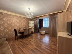 Satılır köhnə tikili 1 otaqlı 50 m², Bakıxanov-3 Satılır köhnə tikili 1 otaqlı 50 m², Bakıxanov-3