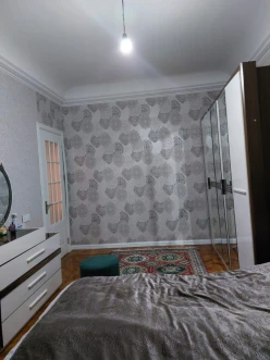 Satılır köhnə tikili 3 otaqlı 89 m², Nəriman Nərimanov m.-17