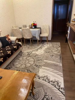 Satılır yeni tikili 2 otaqlı 62 m², İnşaatçılar m.-8