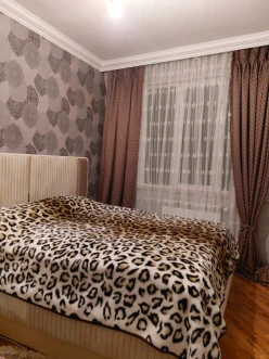 Satılır köhnə tikili 3 otaqlı 89 m², Nəriman Nərimanov m.-12