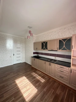 Satılır yeni tikili 3 otaqlı 95 m², İnşaatçılar m.-25