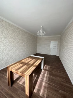 Satılır yeni tikili 3 otaqlı 95 m², İnşaatçılar m.-13