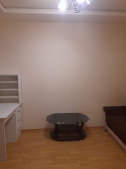 İcarə yeni tikili 1 otaqlı 50 m²,  İnşaatçılar m.-4