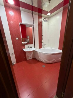 İcarə yeni tikili 3 otaqlı 135 m²,  İnşaatçılar m.-2