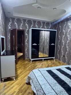 İcarə yeni tikili 3 otaqlı 96 m²,  İnşaatçılar m.-3