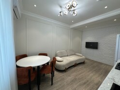 İcarə yeni tikili 2 otaqlı 61 m², İnşaatçılar m. İcarə yeni tikili 2 otaqlı 61 m², İnşaatçılar m.