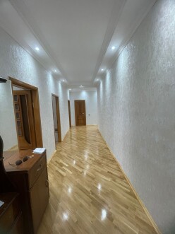 İcarə yeni tikili 3 otaqlı 125 m², İnşaatçılar m. İcarə yeni tikili 3 otaqlı 125 m², İnşaatçılar m.
