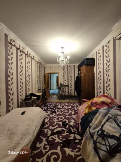 Satılır yeni tikili 4 otaqlı 144 m², İnşaatçılar m.-13