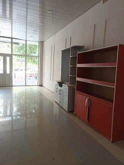 İcarə obyekt 80 m², 8-ci mikrorayon q.-4