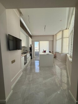 Satılır yeni tikili 3 otaqlı 122 m², Avtovağzal m.-7 Satılır yeni tikili 3 otaqlı 122 m², Avtovağzal m.-7