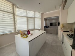 Satılır yeni tikili 3 otaqlı 122 m², Avtovağzal m.-6 Satılır yeni tikili 3 otaqlı 122 m², Avtovağzal m.-6