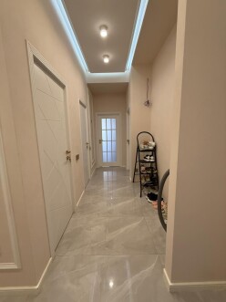 Satılır yeni tikili 3 otaqlı 122 m², Avtovağzal m.-13 Satılır yeni tikili 3 otaqlı 122 m², Avtovağzal m.-13