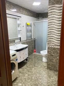 İcarə yeni tikili 3 otaqlı 90 m², İnşaatçılar m.-6