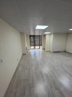 İcarə ofis 11 otaqlı 640 m², Şah İsmayıl Xətai m.-6