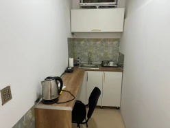 Satılır obyekt 45 m², İnşaatçılar m.-12