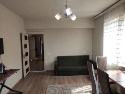 Satılır köhnə tikili 2 otaqlı 52 m², Nəsimi r.-4