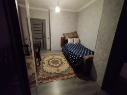 Satılır köhnə tikili 4 otaqlı 105 m²,  Həzi Aslanov m.-19