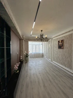Satılır yeni tikili 2 otaqlı 53.2 m²,  Şah İsmayıl Xətai m.-4