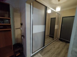 Satılır köhnə tikili 4 otaqlı 105 m²,  Həzi Aslanov m.-16