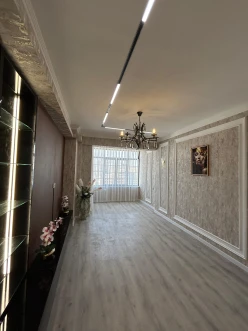 Satılır yeni tikili 2 otaqlı 53.2 m²,  Şah İsmayıl Xətai m.-5