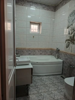 Satılır ev/villa 6 otaqlı 268 m², Gəncə-16