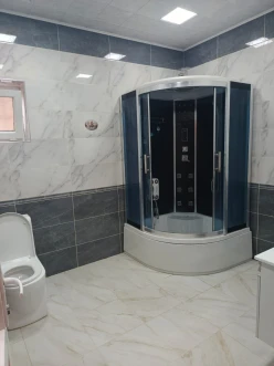 Satılır ev/villa 6 otaqlı 268 m², Gəncə-28