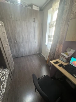Satılır yeni tikili 2 otaqlı 60 m²,  İnşaatçılar m.-14