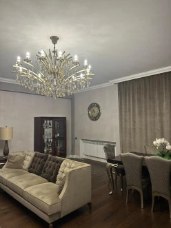 İcarə yeni tikili 3 otaqlı 155 m²,  Elmlər Akademiyası m.-3