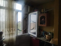 Satılır köhnə tikili 1 otaqlı 25 m²,  Bakıxanov-10