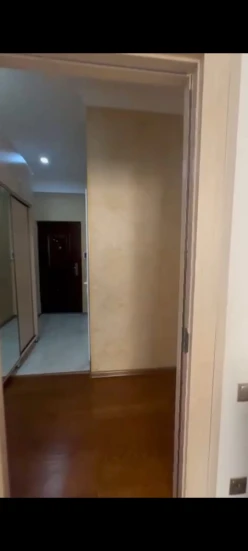 Satılır yeni tikili 1 otaqlı 52 m²,  İnşaatçılar m.-10