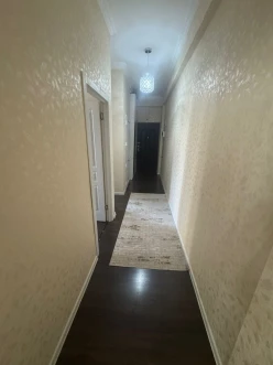 Satılır yeni tikili 2 otaqlı 60 m²,  İnşaatçılar m.-15