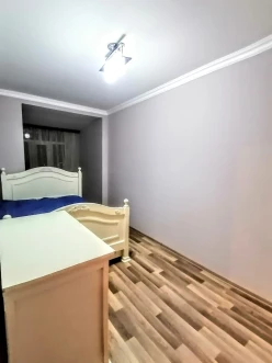 Satılır yeni tikili 3 otaqlı 85 m², İnşaatçılar m.-7