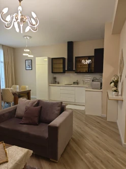 Satılır yeni tikili 2 otaqlı 64 m²,  Şah İsmayıl Xətai m.-13