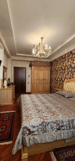 Satılır yeni tikili 2 otaqlı 74 m², İnşaatçılar m.-6