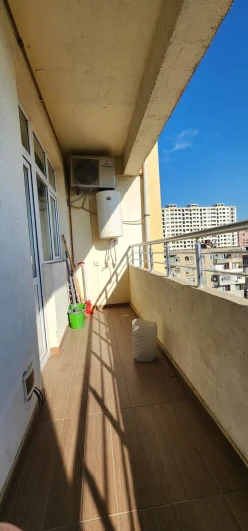 Satılır yeni tikili 2 otaqlı 74 m², İnşaatçılar m.-15