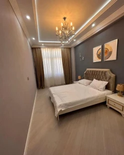 Satılır yeni tikili 2 otaqlı 60 m², İnşaatçılar m.-3