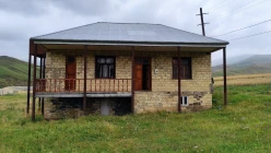 Satılır ev/villa 3 otaqlı 100 m², Gədəbəy-3