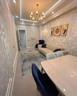 Satılır yeni tikili 2 otaqlı 60 m², İnşaatçılar m.-2