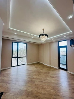 Satılır yeni tikili 2 otaqlı 70.4 m², Dərnəgül m.-4