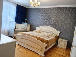 Satılır ev/villa 7 otaqlı 300 m², Yeni Günəşli Satılır ev/villa 7 otaqlı 300 m², Yeni Günəşli